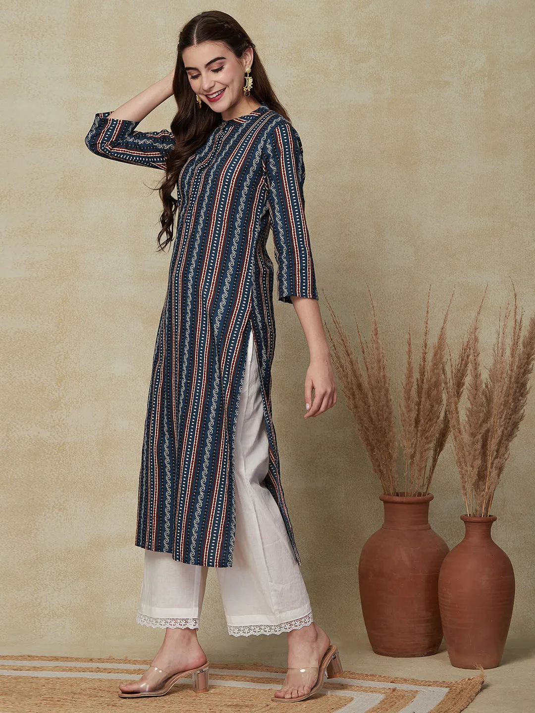 Abstract, Ethnic & Stripes Printed Wooden Buttoned Kurta - Blue